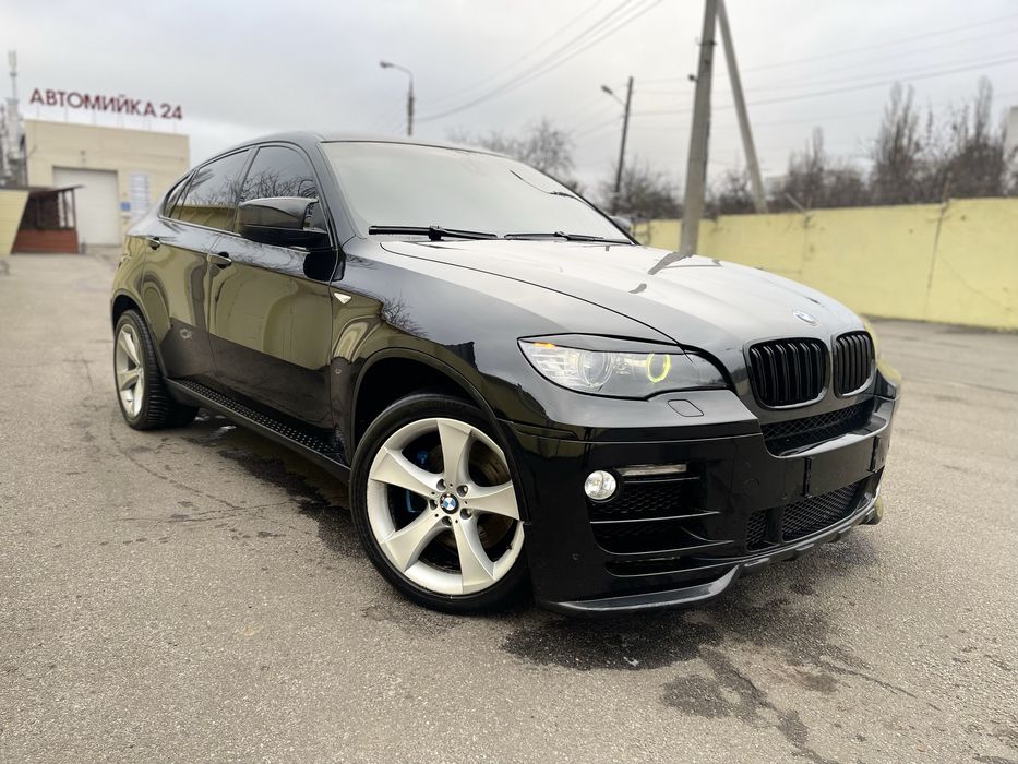 Bmw x6 4,4 v8 50i новый мотор !