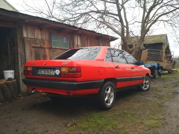 Audi 100 1987 рік