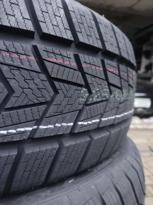 Nowe koła zimowe homologowane pod Toyota CH-R chr 225/50/18 z czujnik