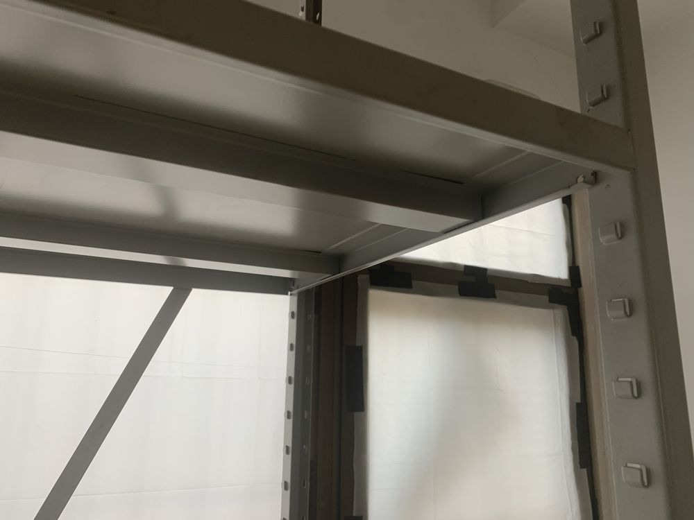 Prateleiras / Estante em Metal muito resistente