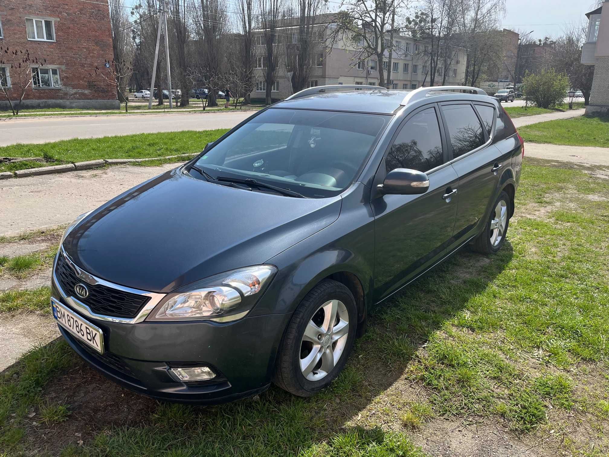 Продам Kia Ceed 2011 1.6 CRDi MT (128 к.с.)