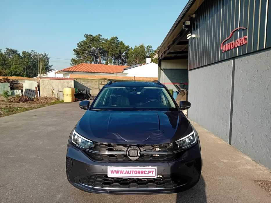 VW Taigo 1.0 TSI Urban ( pequeno sinistro )