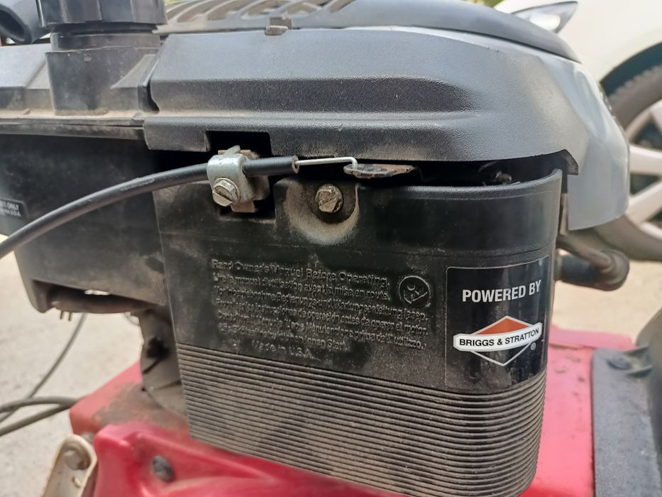 Zamiatarka Spalinowa BRIGGS & STRATTON Quantum xts