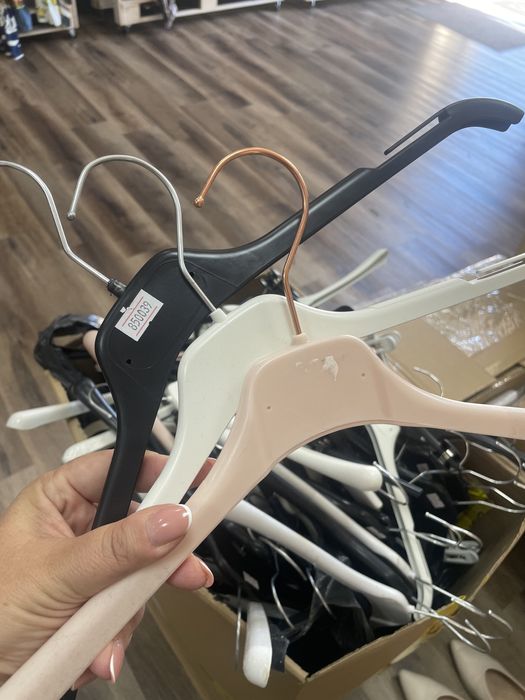 Wieszaki - oddam za darmo !