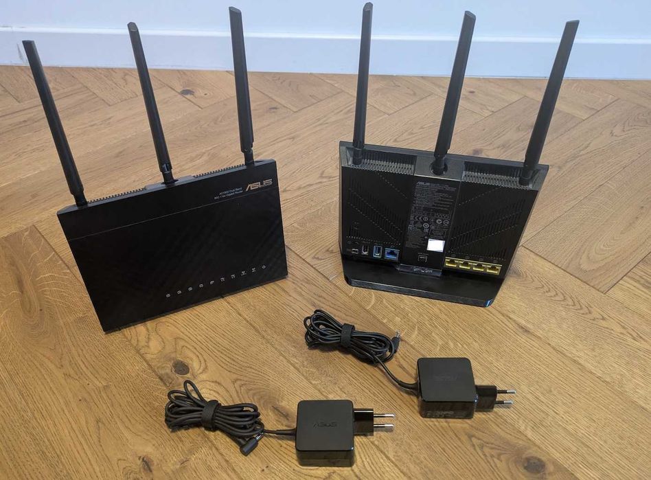 2x Router Asus RT-AC68U