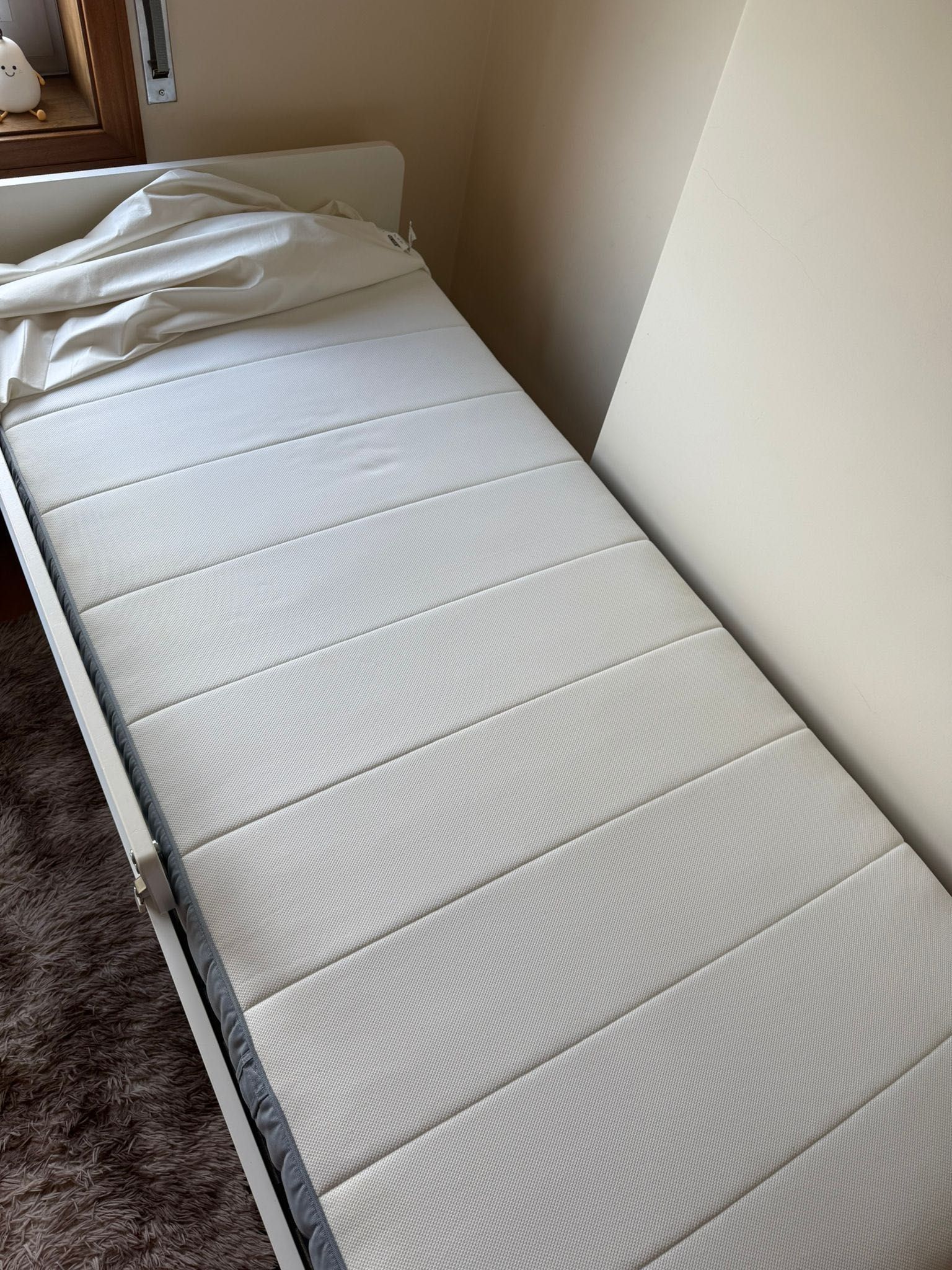 Cama Släkt e colchão Vesteröy - Solteiro