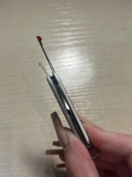 Складний ніж швейцарській Victorinox