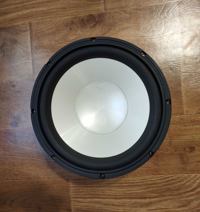 Акустика динамик сабвуфер Infinity  Reference Series 12 RMS 300 Вт.