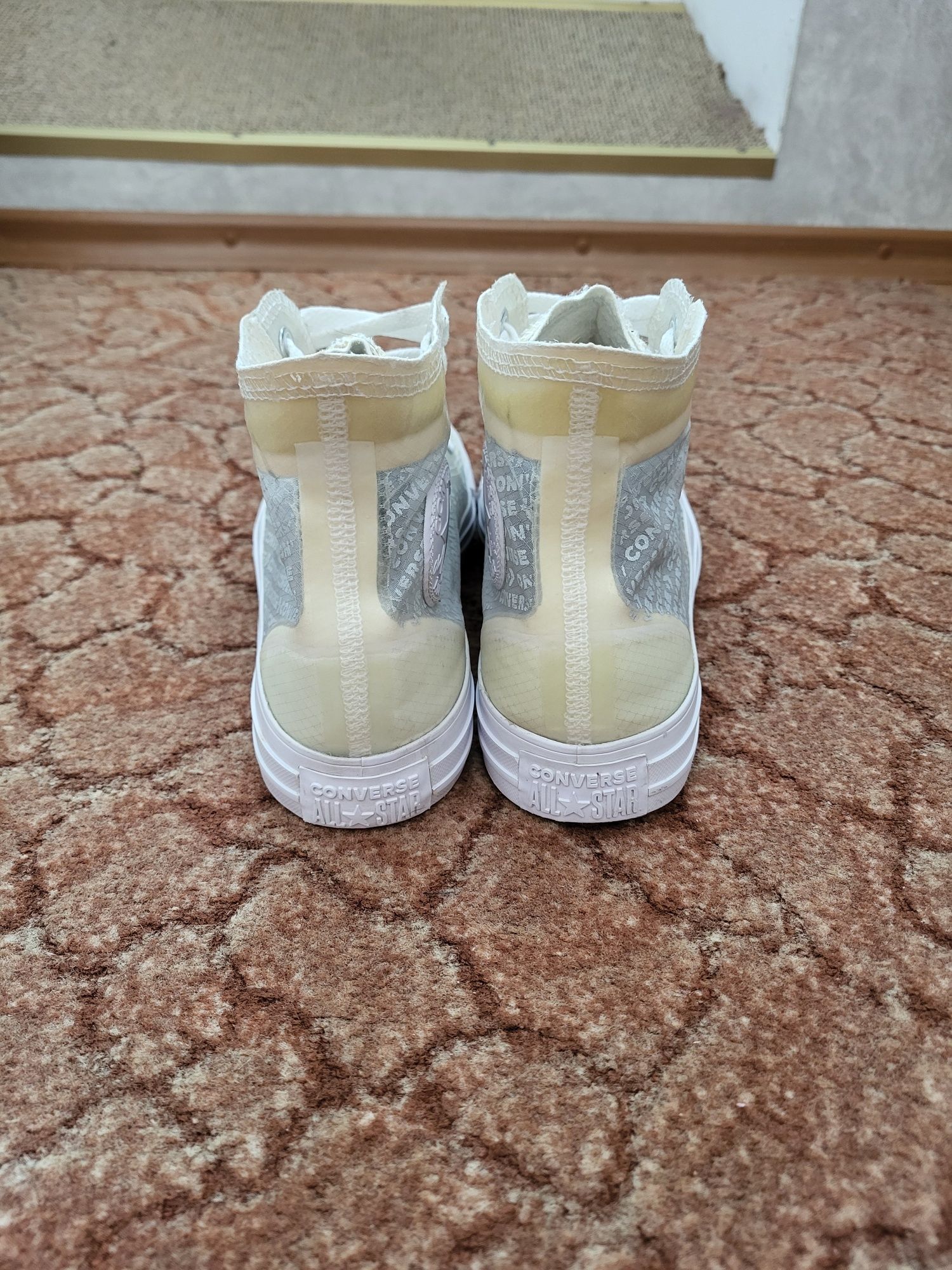 Оригинальные женские кроссовки Converse All Star Chuck Taylor