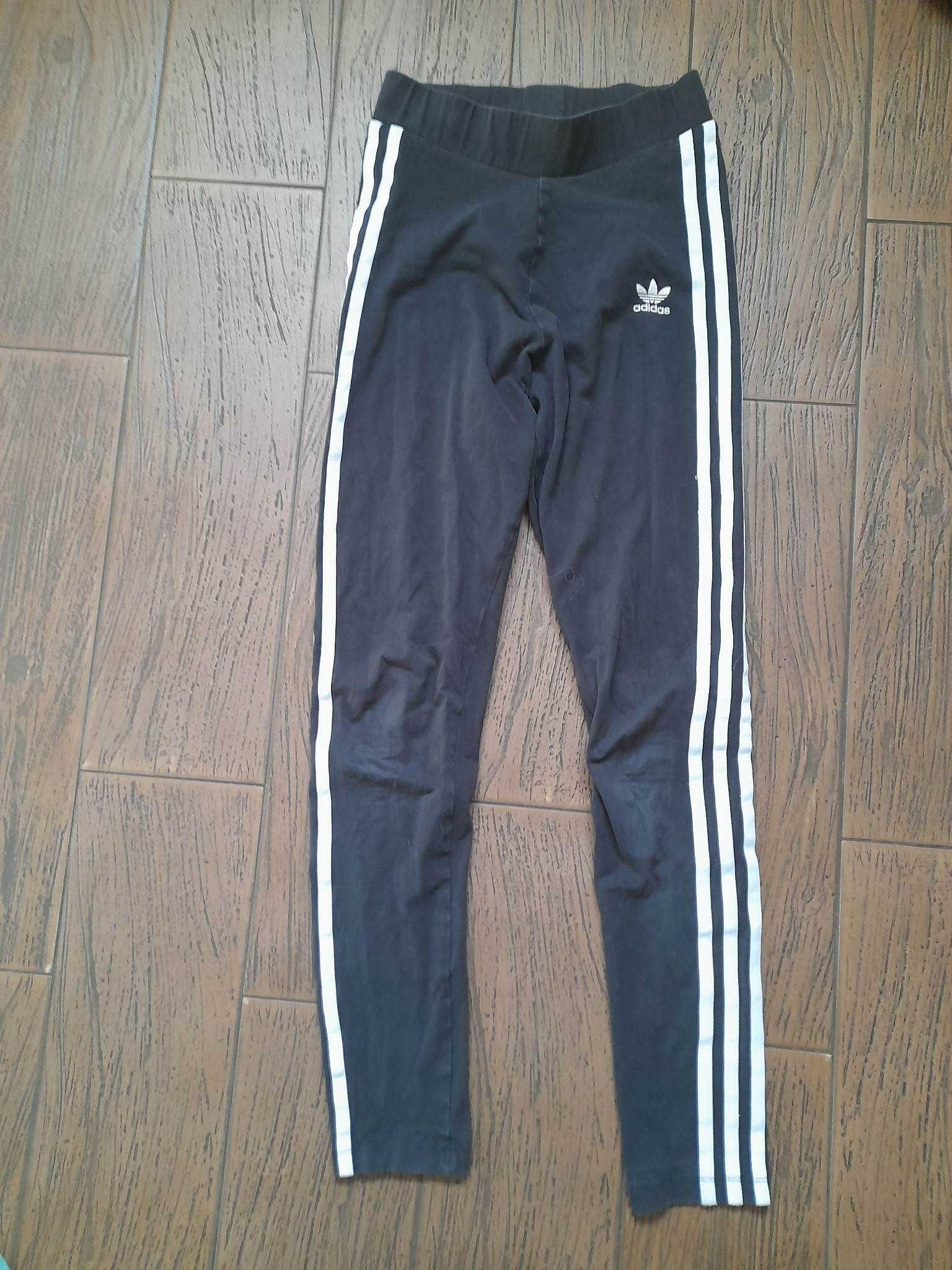 czarne legginsy adidas r.XS 32/34