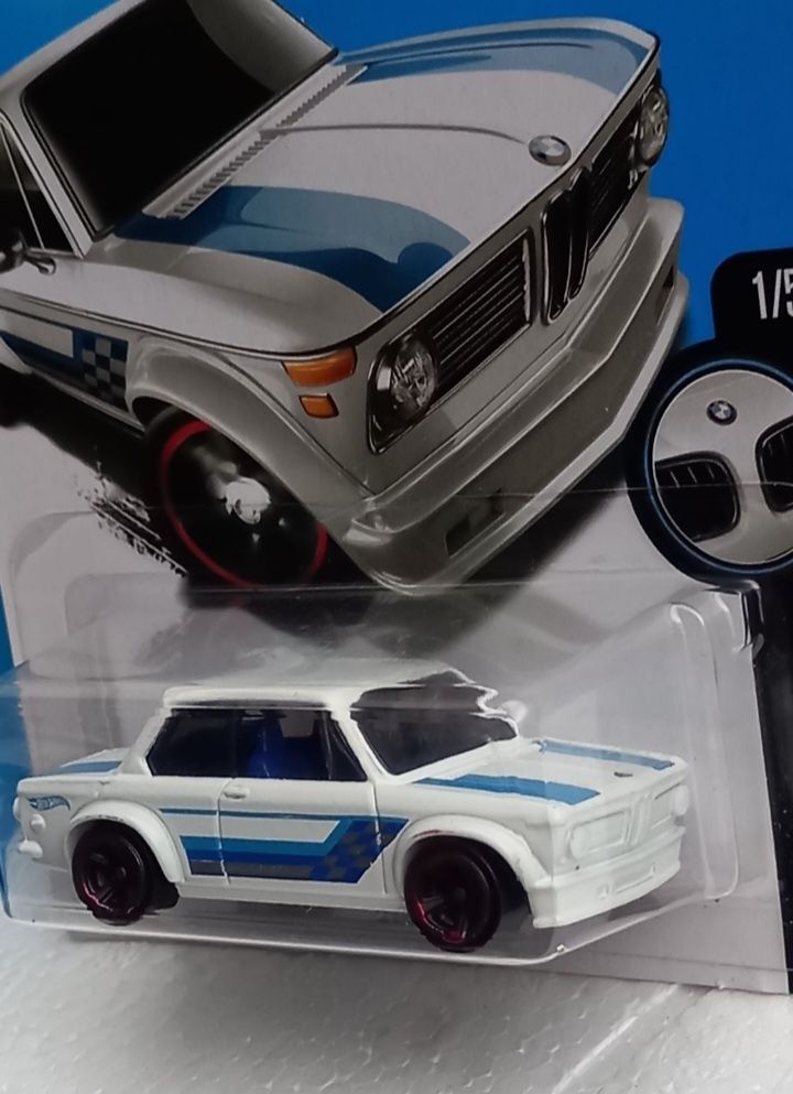 Bmw 2002 hot wheels