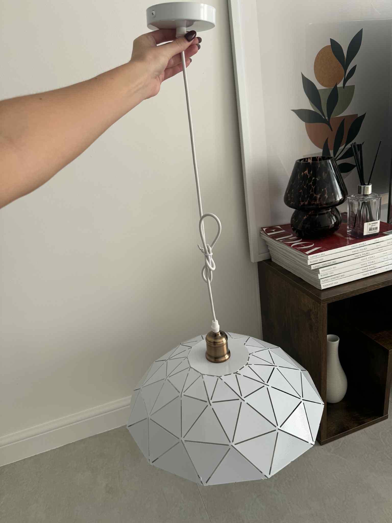Lampa wisząca  biała