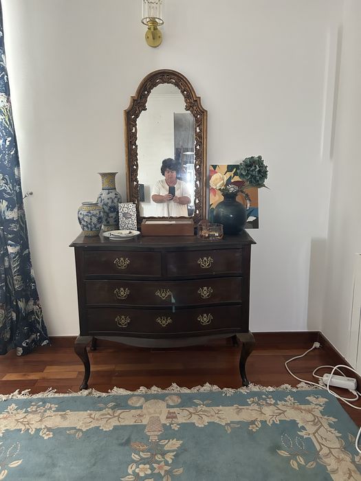 Comoda de Antiquario e diversos (conjunto estante, comoda e vaso)