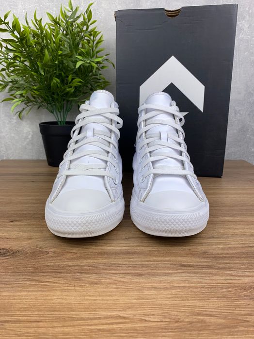 Converse Chuck Taylor All Star Hi r. 37 – białe skórzane trampki