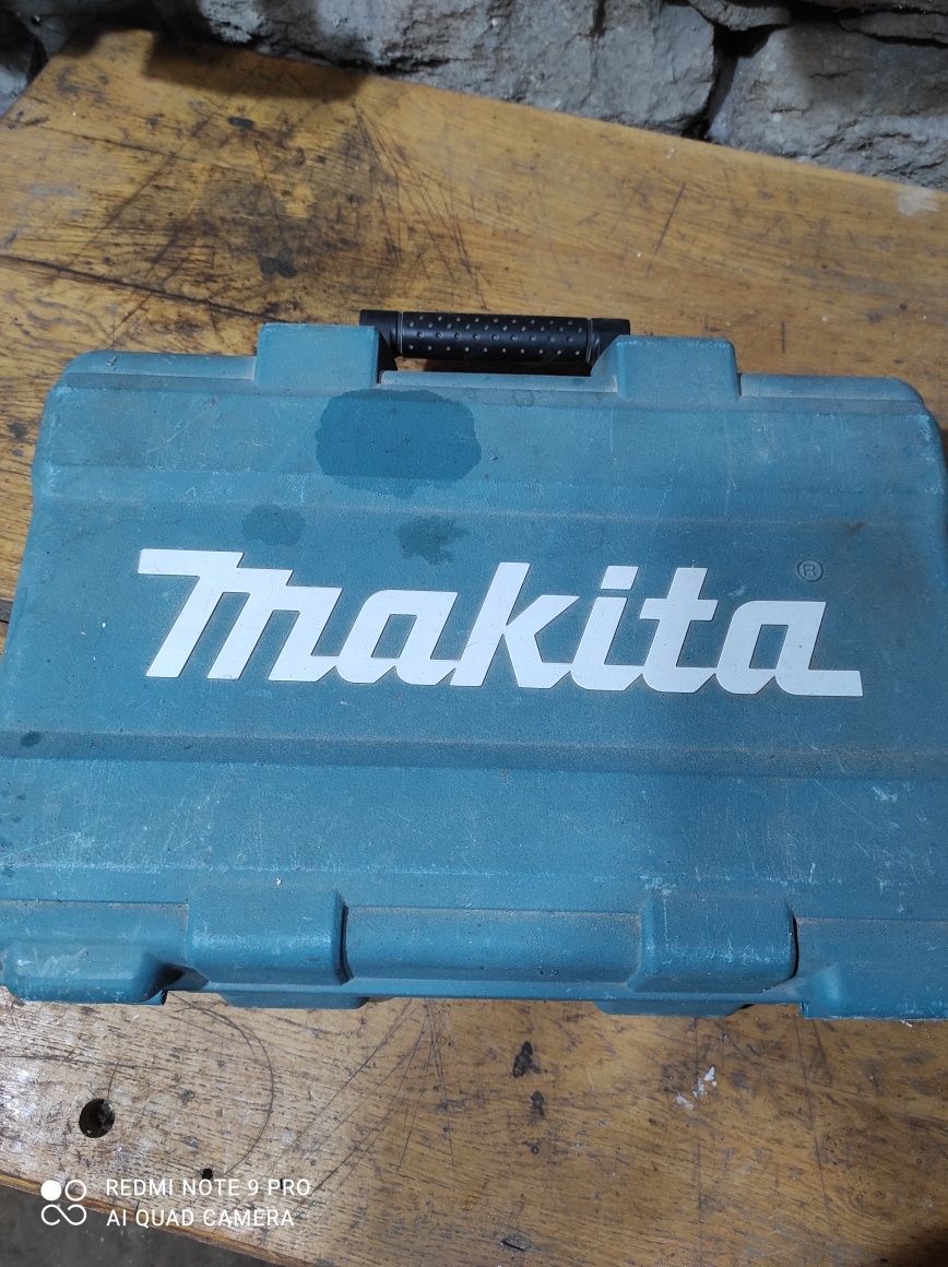 Шуруповерт Макіта Makita