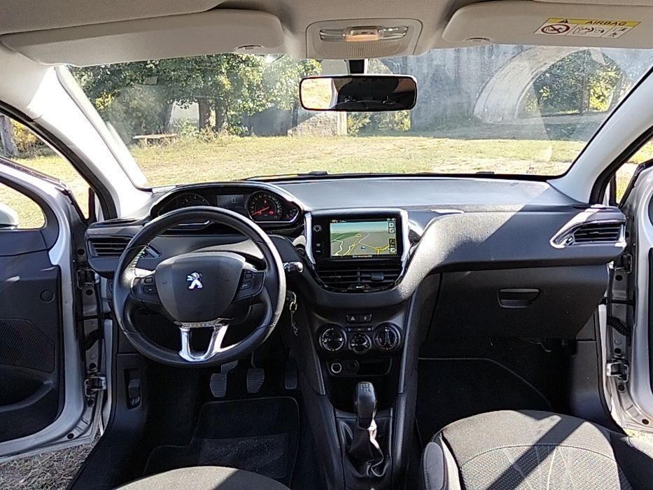 Peugeot 208 1.4 HDI