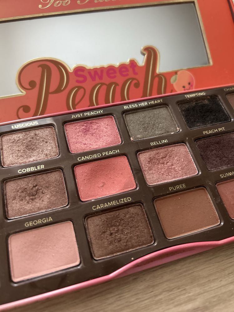 Too Faced Sweet Peach kultowa paleta cieni do powiek oczu