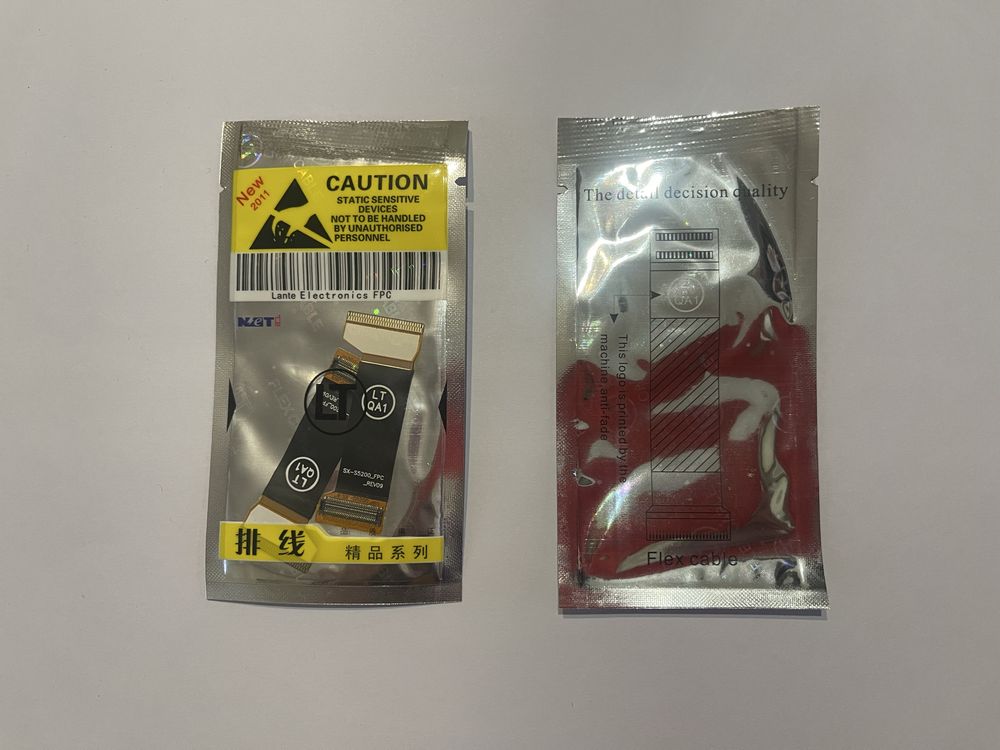 Шлейф Samsung  B5702  D840 D880 U600 S5200 E830 Е840 D900 L310 N76 V3