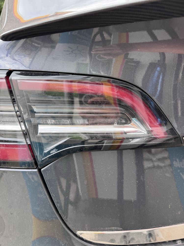 Tesla 3 Y фара задні оригінал
