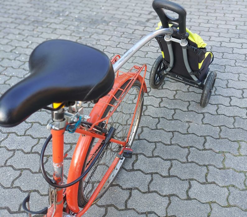 Przyczepka rowerowa na zakupy.