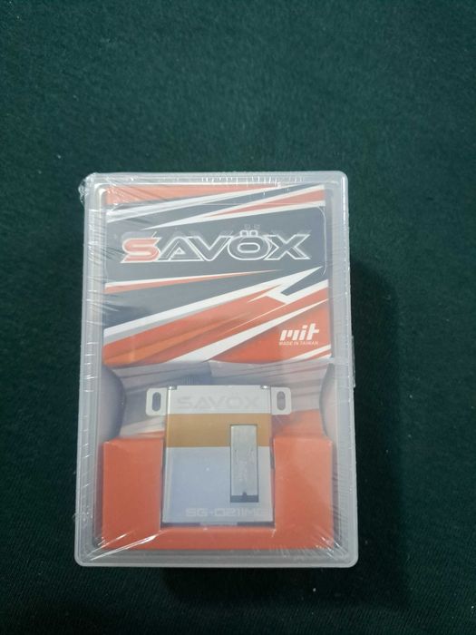 Serwo Savox SG-0211MG 2 sztuki
