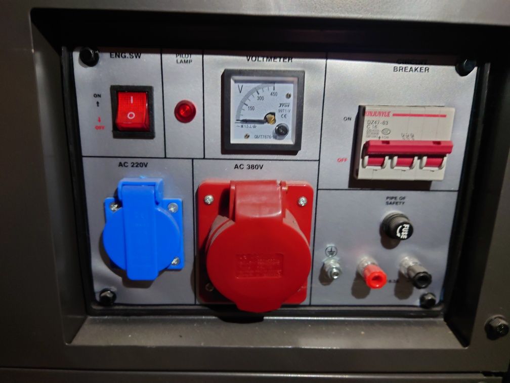 NOWY Agregat, prądotwórczy gasoline LAICHER 20R0-LCR