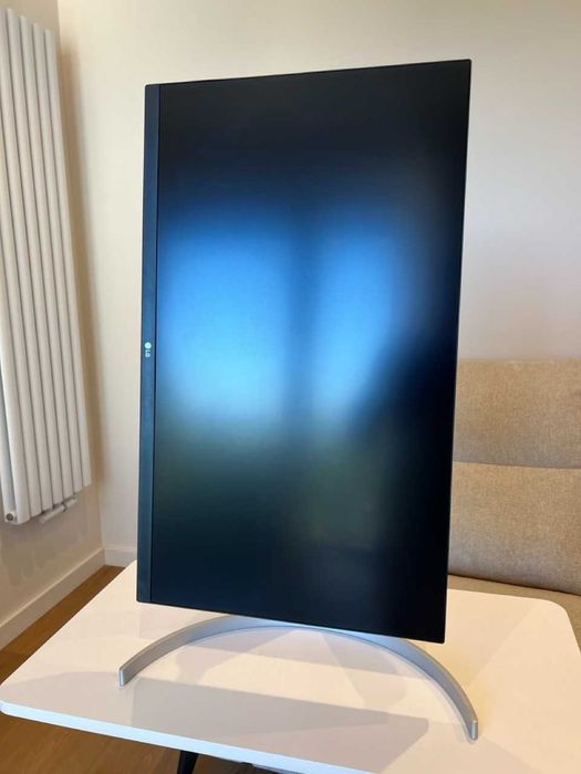 Monitor LG UltraFine 27UK850-W 4k IPS USB-C HDR w doskonałym stanie