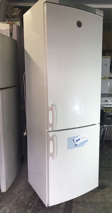 Склад на Кичкасе. Холодильник Indesit Full NoFrost Есть узкая модель