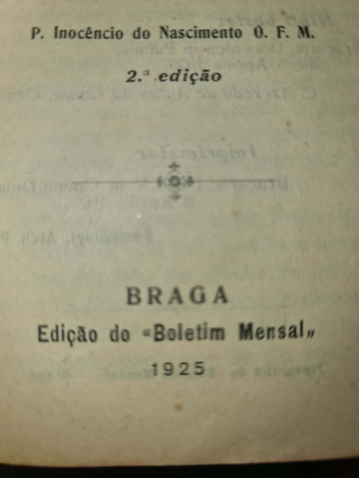 Livro Antigo 1925  com 100 anos