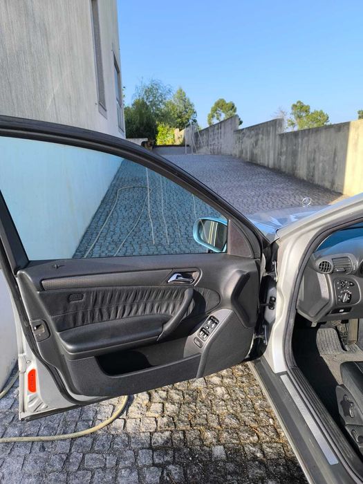 Mercedes-Benz W203 C220 CDI 150cv Avantgarde