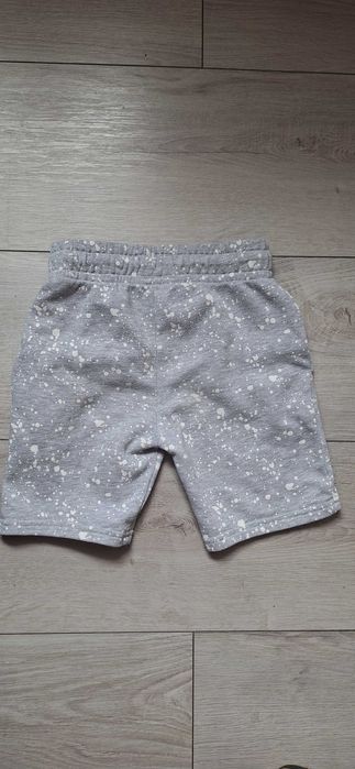 Spodenki dla chłopca 8-9 lat