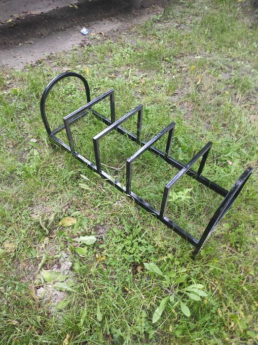 Стійка метал підставка для шин/велопарковка