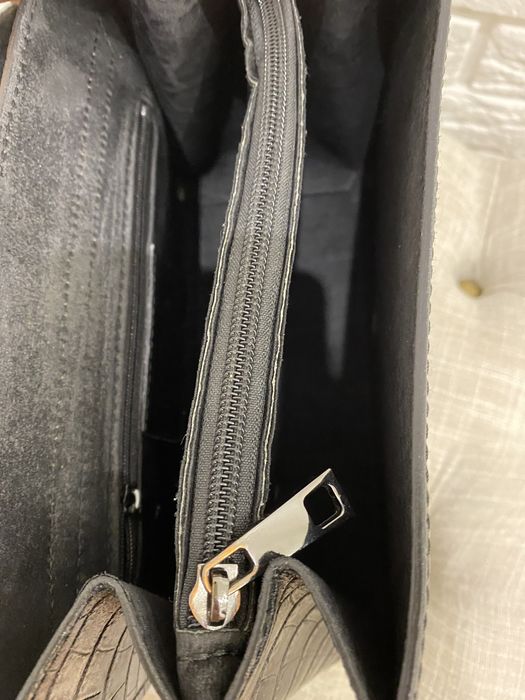 Жіноча сумка під шкіру рептилії