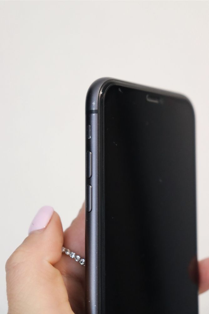 iPhone 11 128 ГБ