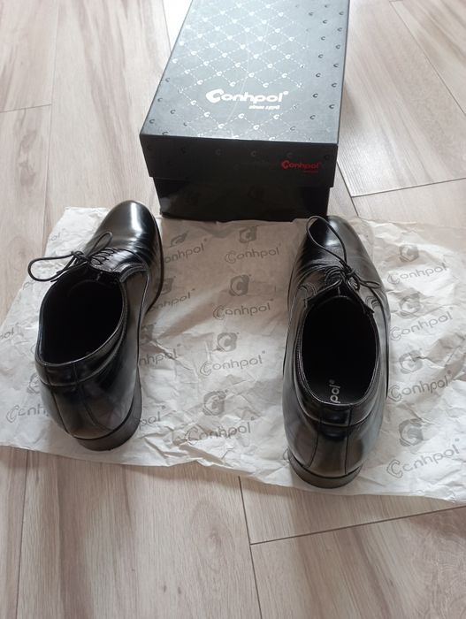 Buty męskie na podwyższeniu (platformie) Conhpol