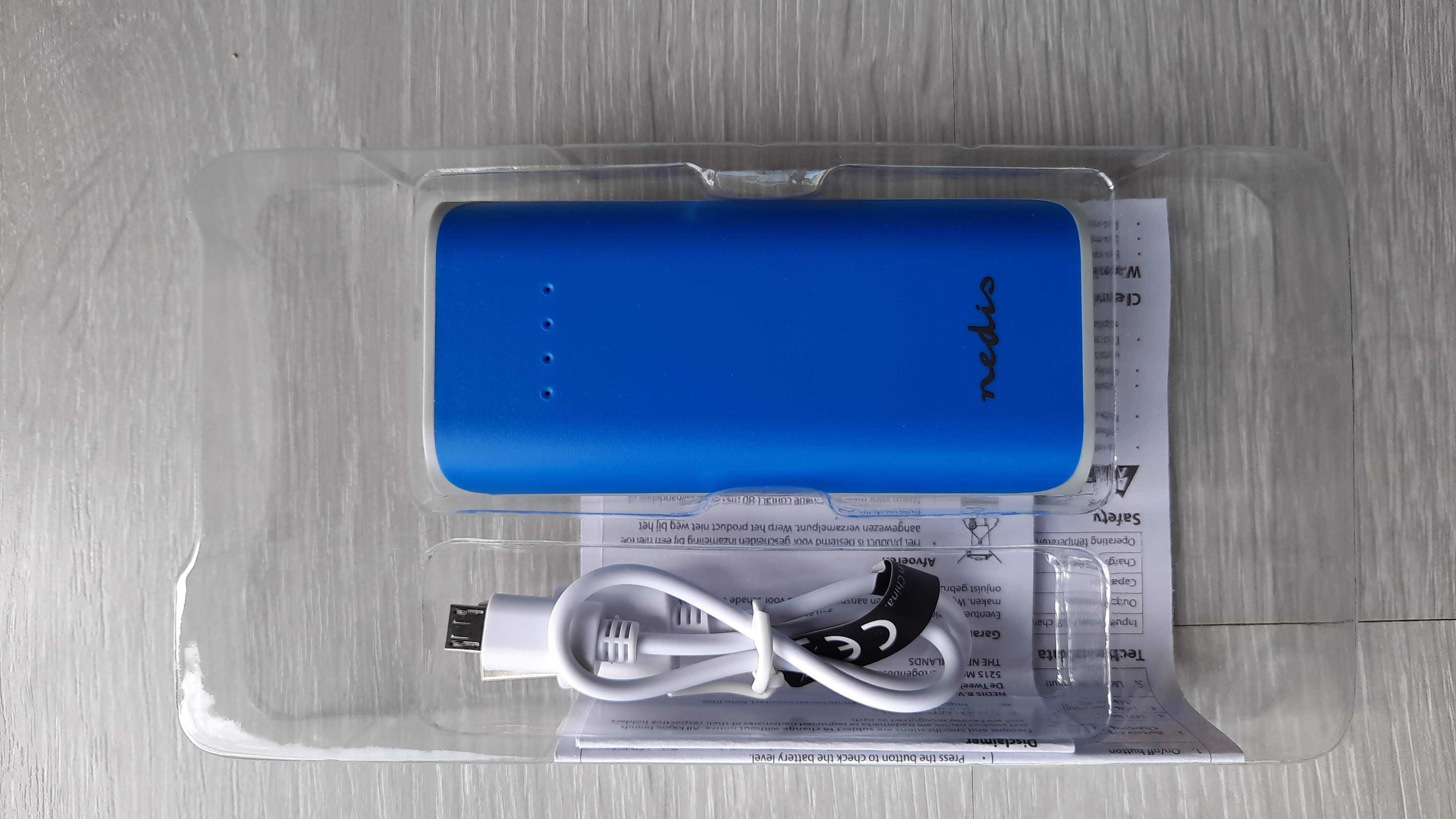 Powerbank Nedis 5000 mAh com lanterna e cabo (Novo)