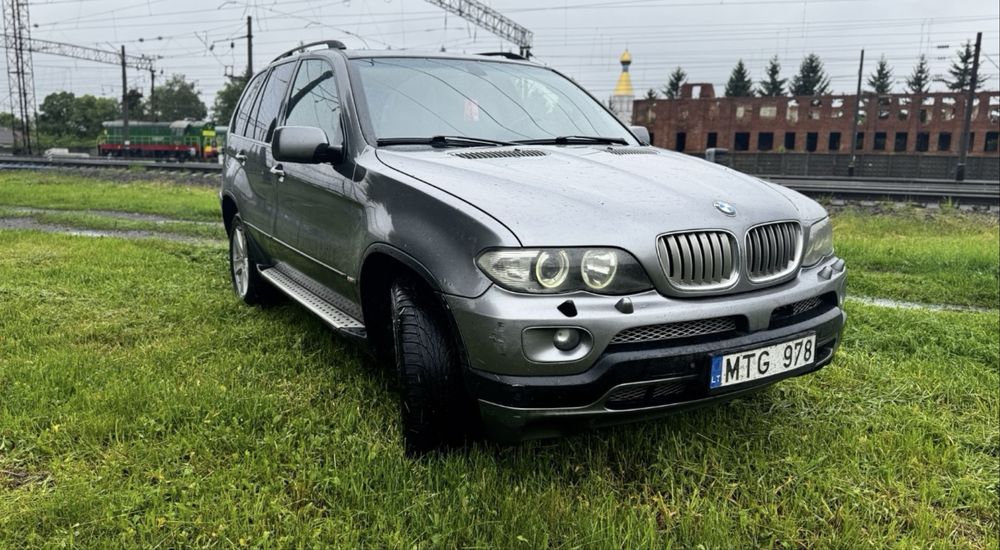 Продам авто BMW X5, E53