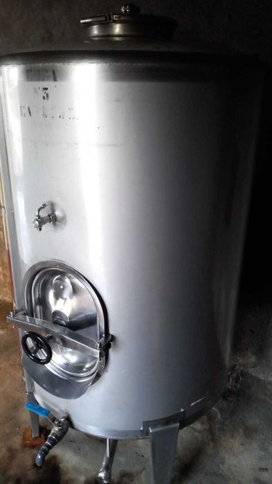 Cuba para Vinho 1000l/ motocultivador