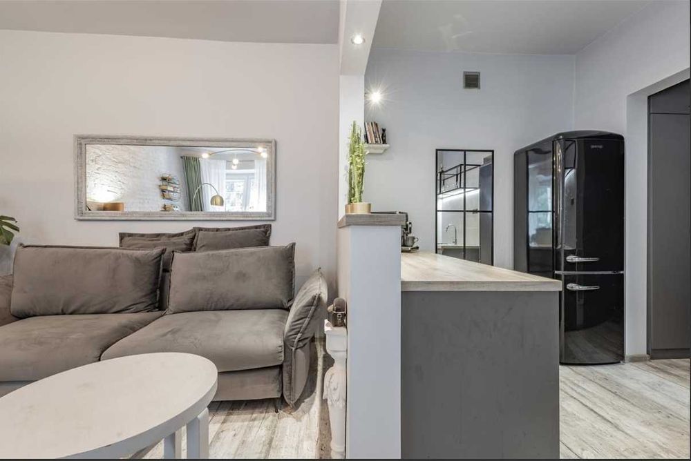 Apartament 35m2 po generalnym remoncie z parkingiem Łódź na doby