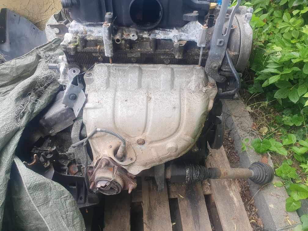 Katalizator C89 Renault Laguna II 2 1.8 16V Pusta Puszka Sonda Rura
