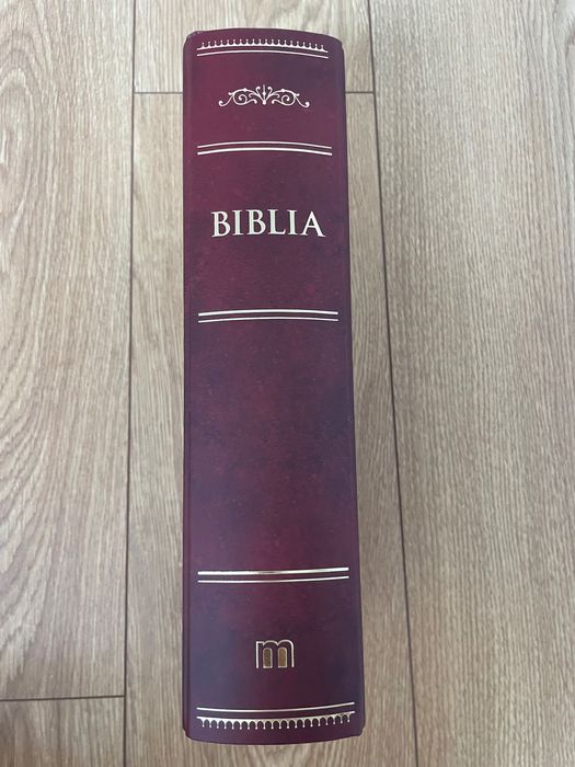 Biblia rodzinna - bp Kazimierz Romaniuk