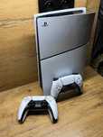 PlayStation 5 z napędem + 2 pady + pudełko – stan jak nowy!