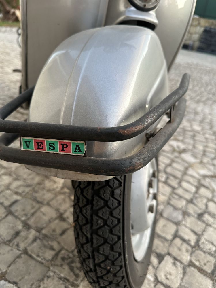 Vespa 50’s de 1997. Edição 50 years of vespa
