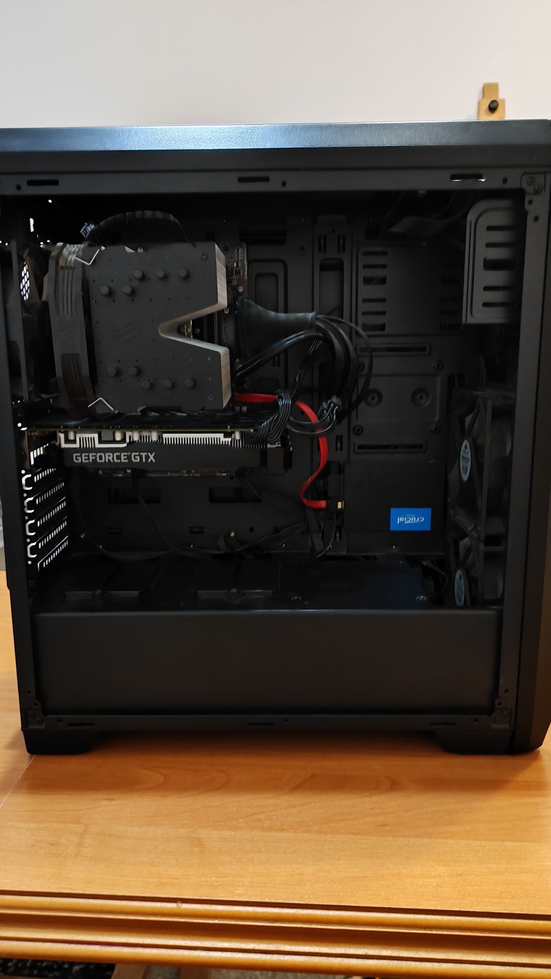 Solidny komputer  I5-9400F/GTX 1660 TI/16GB/240GB SSD/1TB HDD/W10