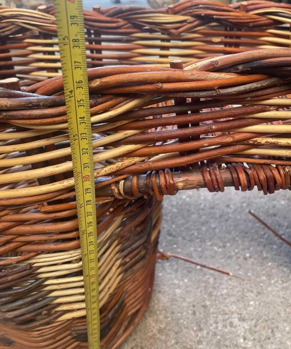 Alforges ou Ceirão; cestos. Em vime para bicicleta, antiguidades