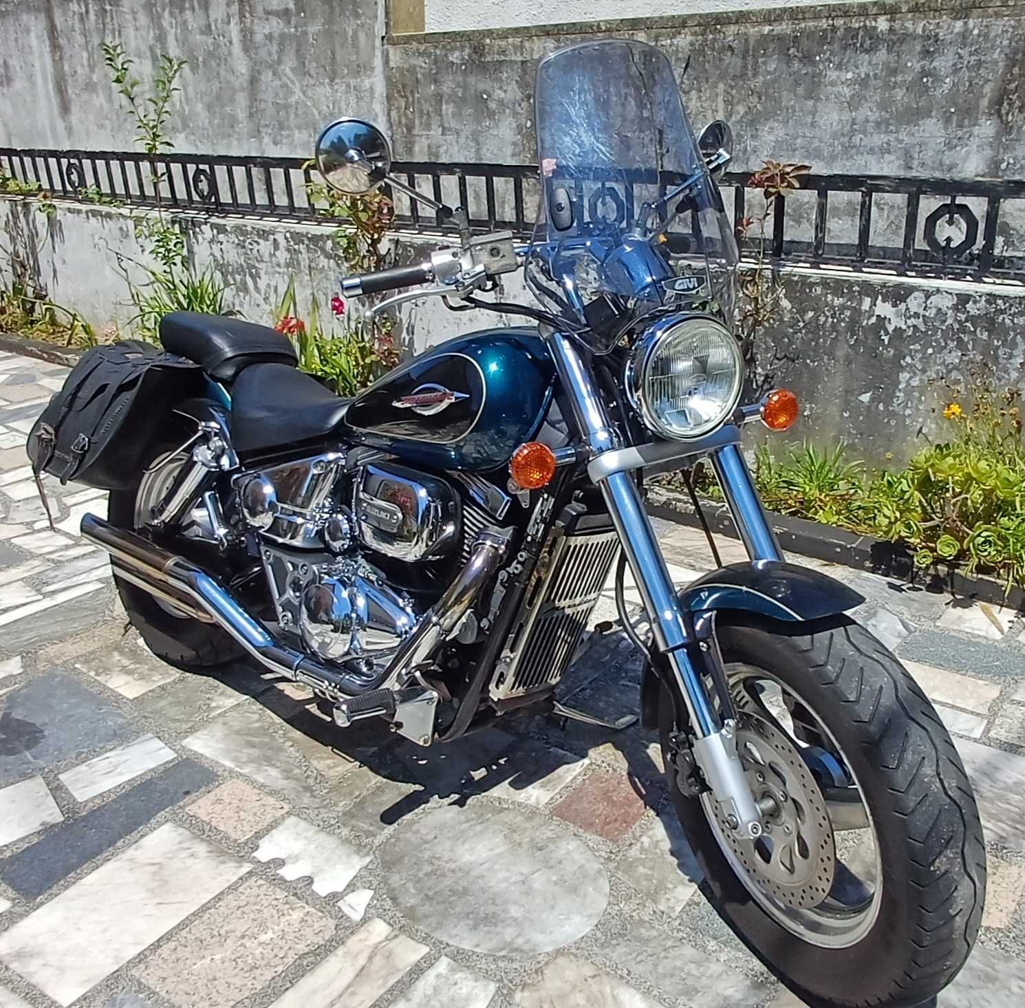Suzuki Marauder VZ800