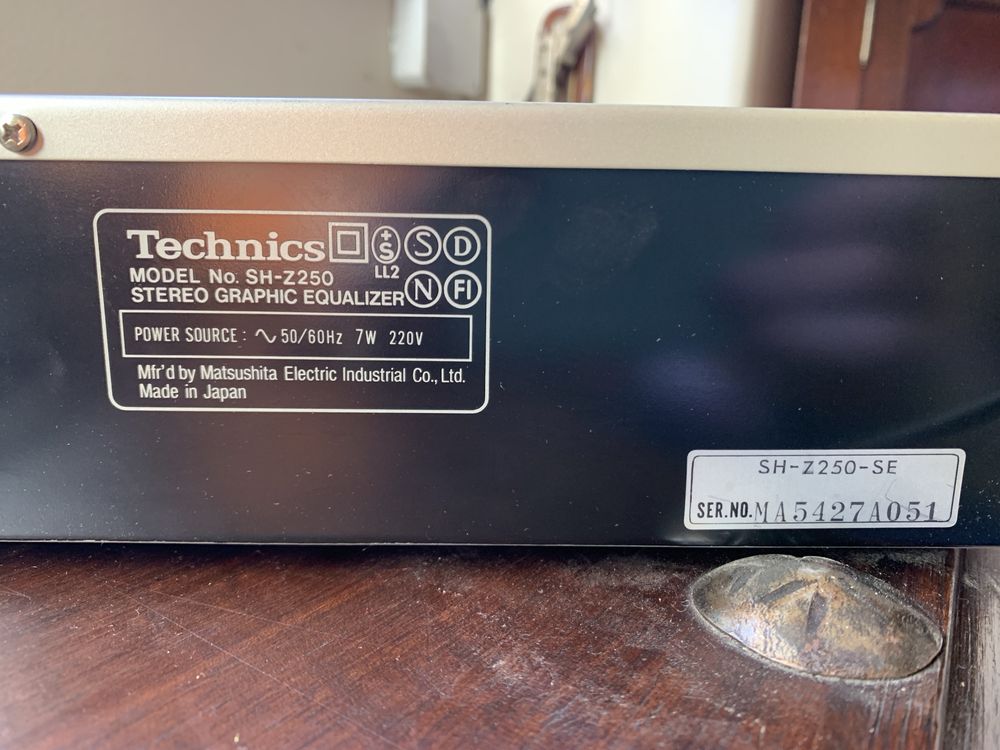 Equalizador Technics