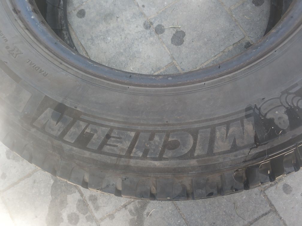 215/70/15 CP 109Q para 8.40m dot20r Michelin agilis camping camper BUS