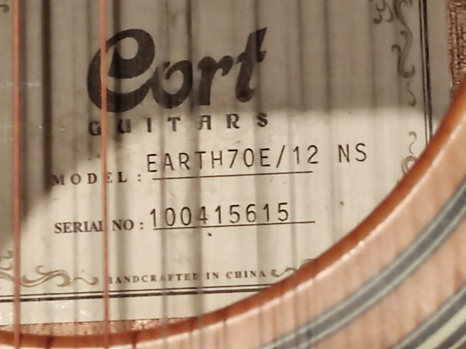 Guitarra 12 cordas  Cort  EARTH70E 12/NS