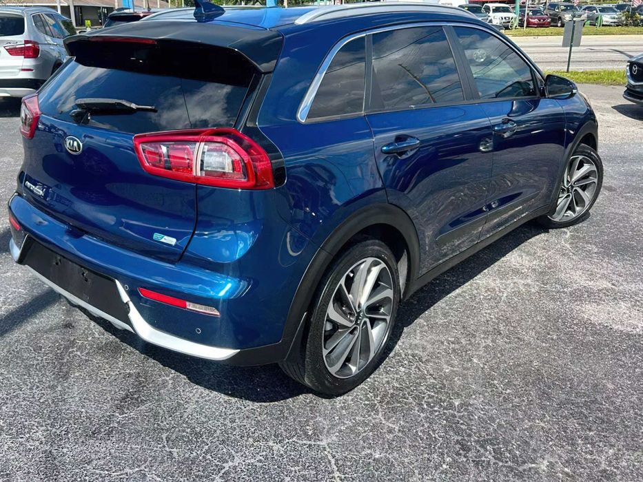 Kia Niro      2019